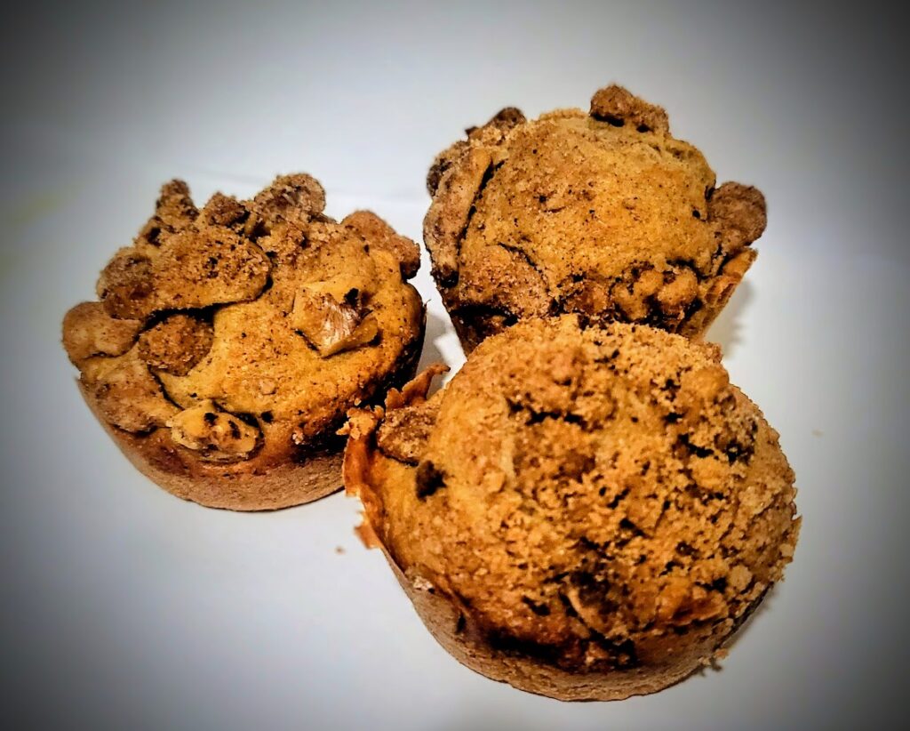 Cinnamon Crunch-Top muffins